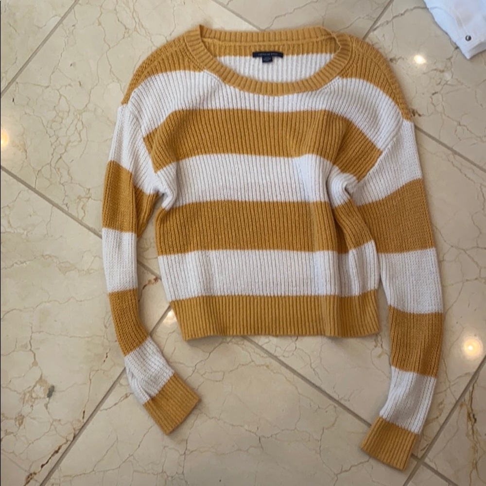 American eagle sweater